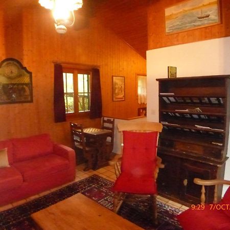 Charming Chalet With Panoramic View And Private Parking In Gruyere Gruyeres Kültér fotó